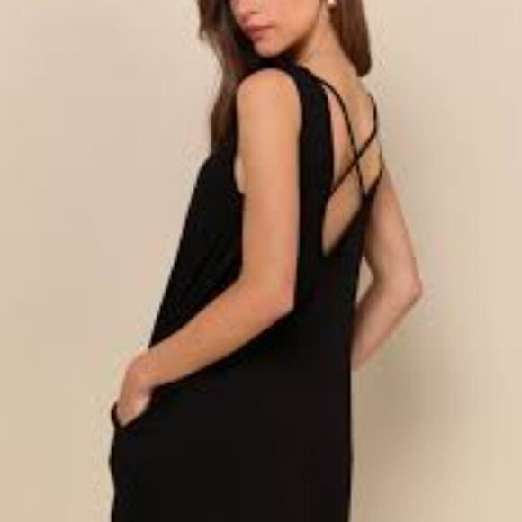 Lulus Crisscross Back Tank Dress Black Pockets Size Small NWT - Picture 2 of 12